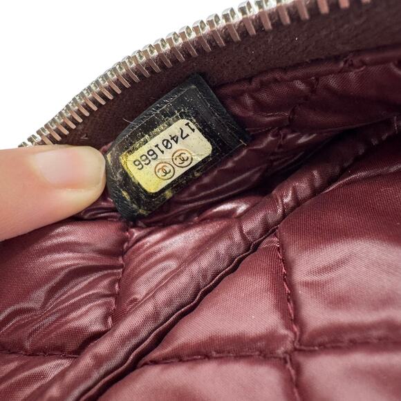 Chanel Quilted Nylon Laptop Case Black Burgundy Limited Edition 2012 - Picture 8 of 11